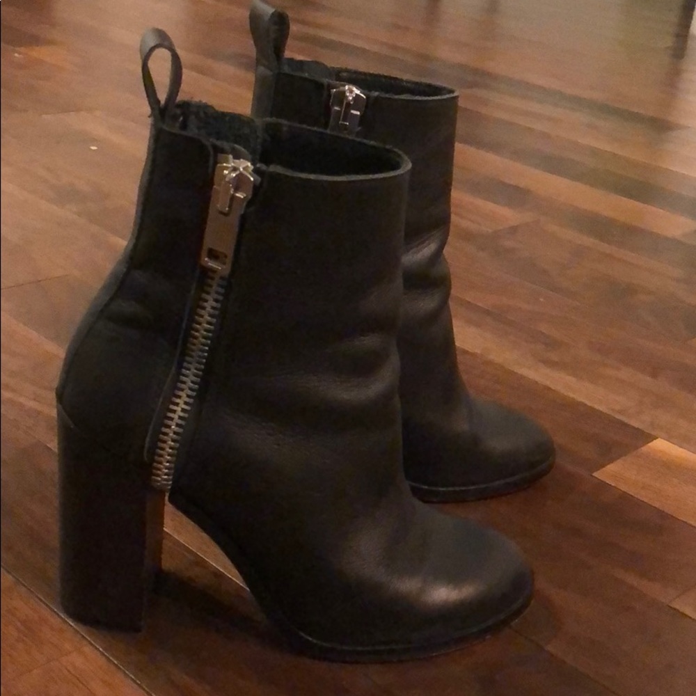 Diesel Zip Up Ankle Boots Size 7